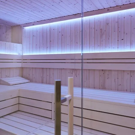 Apartment Bernstein & Breakfast 03 *