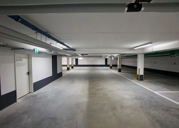 Bernstein & Breakfast 03 Busum